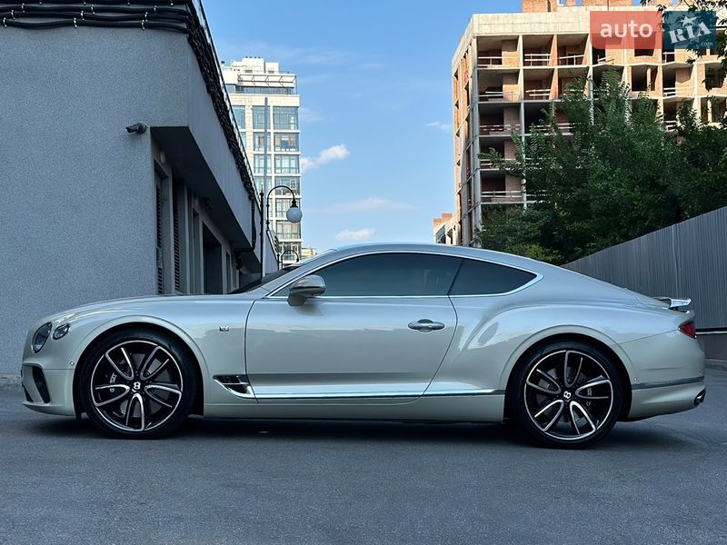Купе Bentley Continental GT 2018 в Киеве
