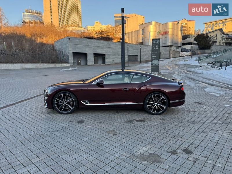 Купе Bentley Continental GT 2021 в Києві