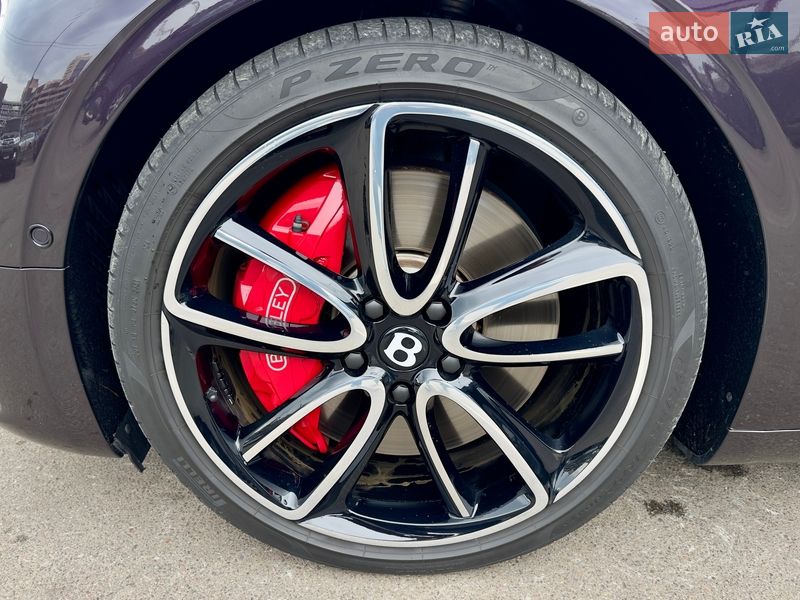 Купе Bentley Continental GT 2022 в Киеве