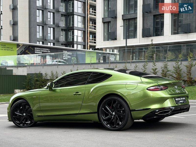 Купе Bentley Continental GT 2025 в Киеве