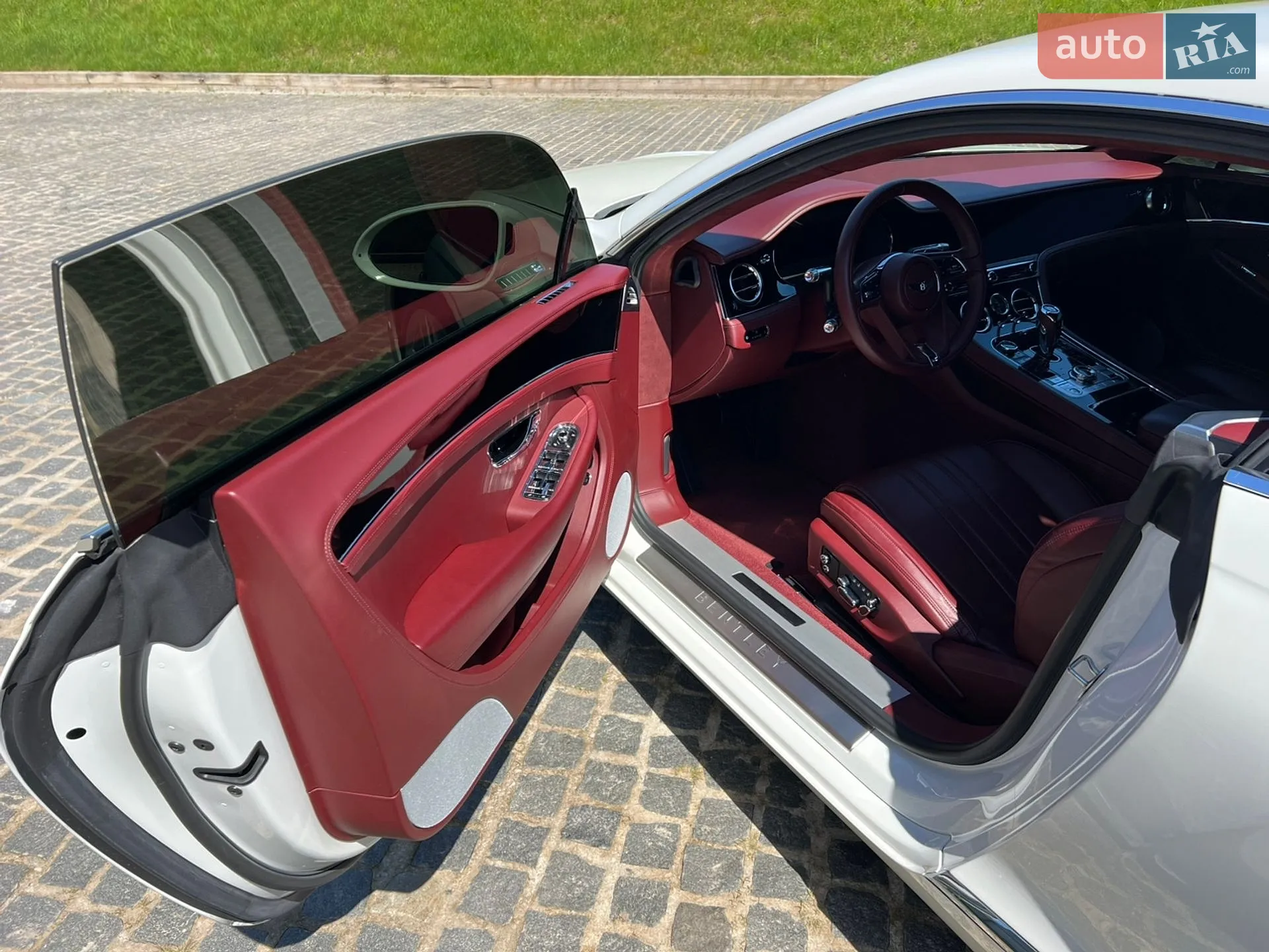 2020 Bentley Continental - мініатюра 17