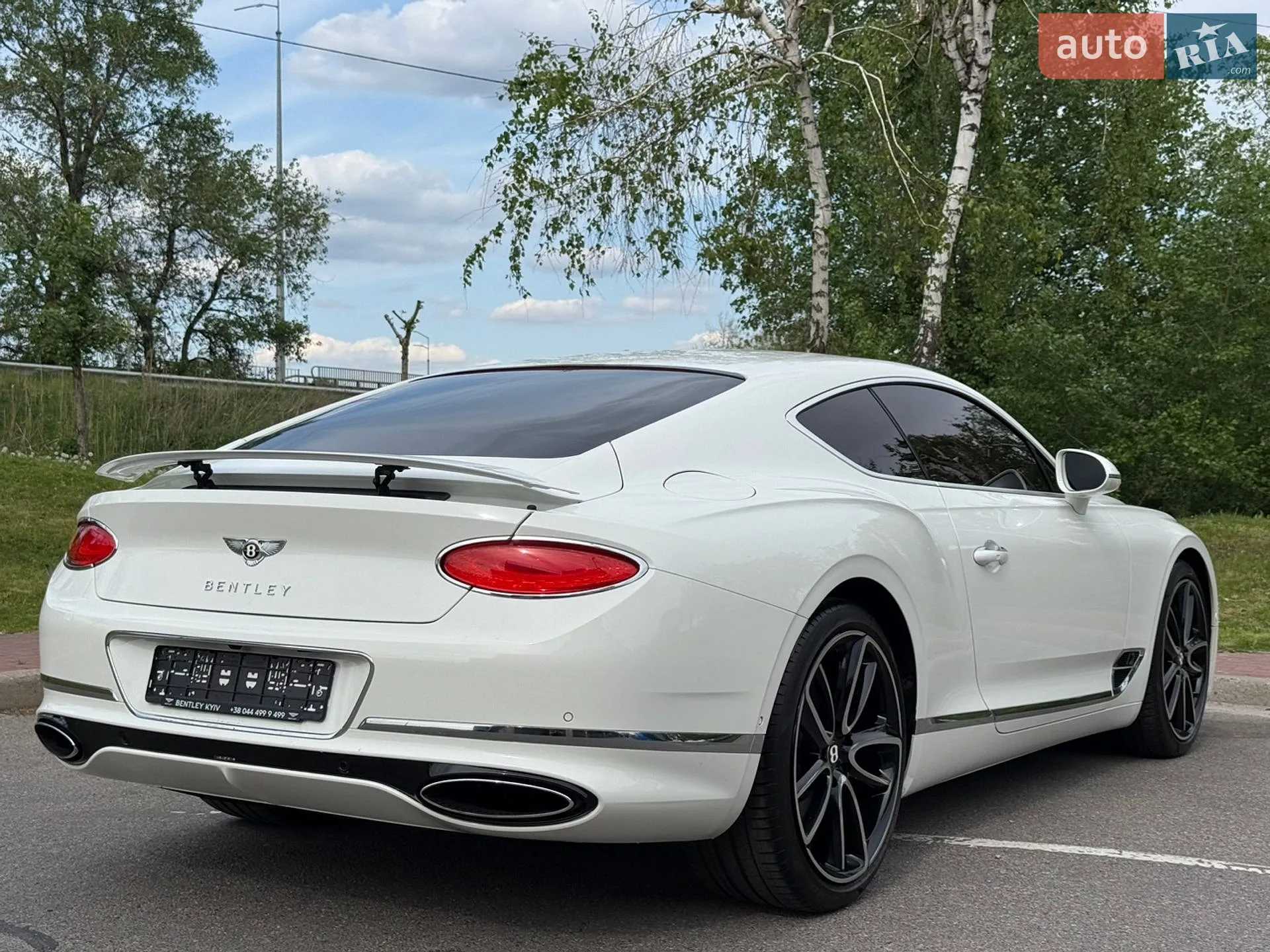 2019 Bentley Continental - мініатюра 25