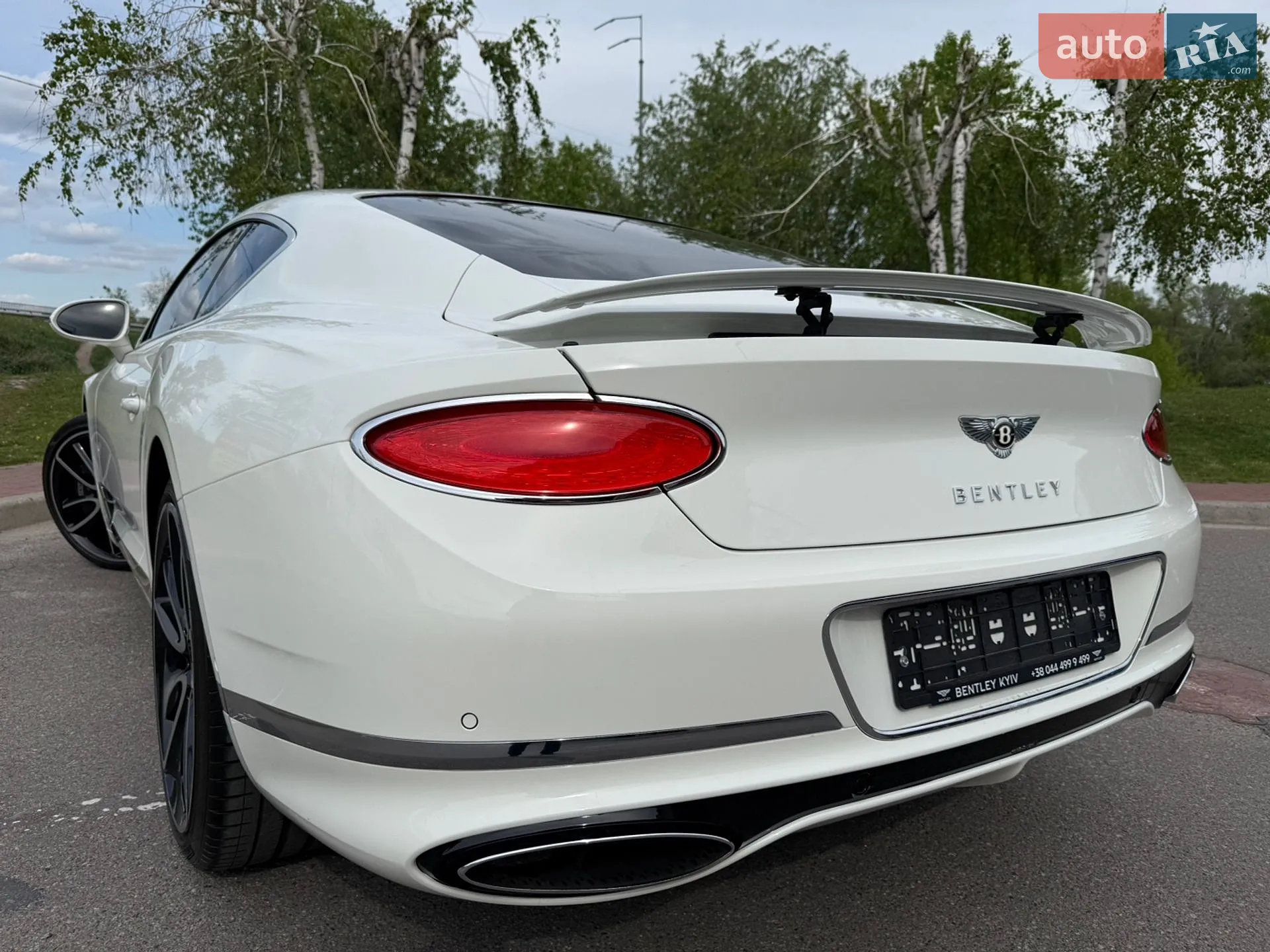 2019 Bentley Continental - мініатюра 35