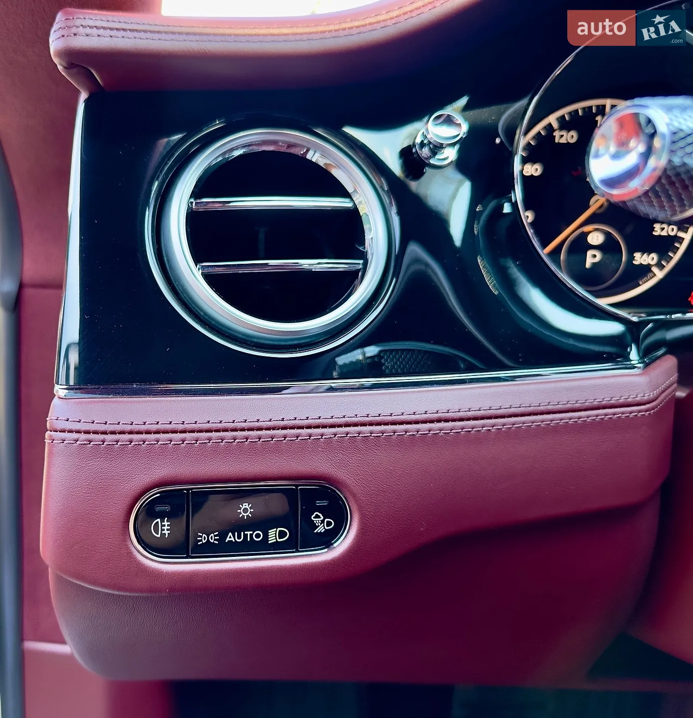 2020 Bentley Continental - мініатюра 29