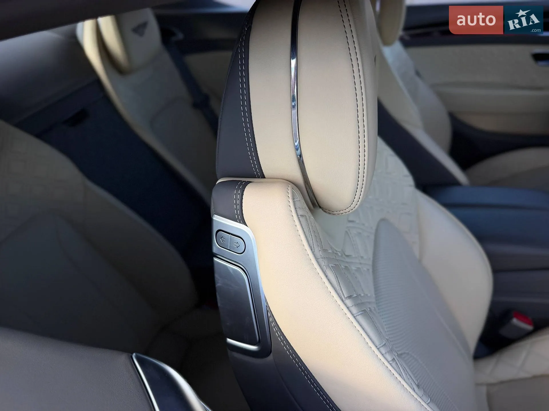 2019 Bentley Continental - мініатюра 77