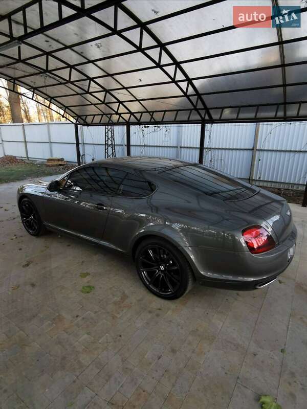 Купе Bentley Continental 2010 в Києві