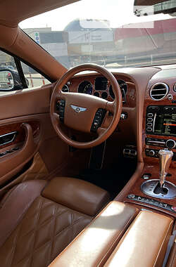 Купе Bentley Continental 2006 в 