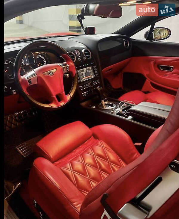 Купе Bentley Continental 2004 в Киеве