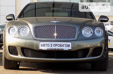 Седан Bentley Flying Spur 2011 в Киеве