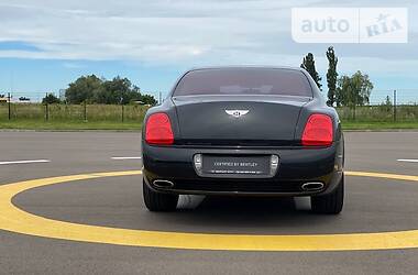 Седан Bentley Flying Spur 2008 в 