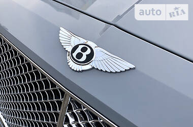 Седан Bentley Flying Spur 2013 в Киеве