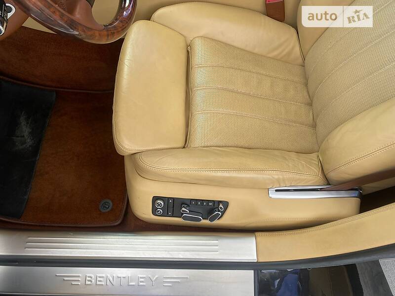 Bentley Flying Spur