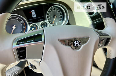 Седан Bentley Flying Spur 2013 в Днепре