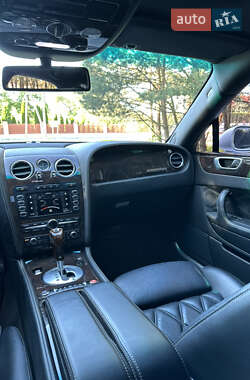 Седан Bentley Flying Spur 2008 в 