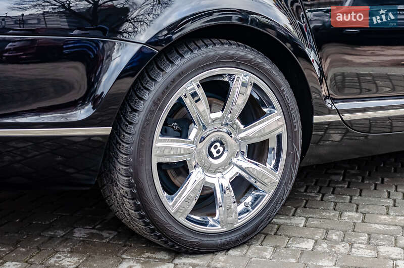 Седан Bentley Flying Spur 2007 в Киеве