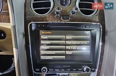 Седан Bentley Flying Spur 2017 в 