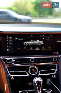 Седан Bentley Flying Spur 2020 в 