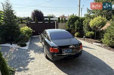 Седан Bentley Flying Spur 2013 в 