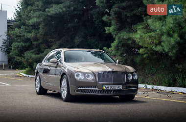 Седан Bentley Flying Spur 2013 в Киеве
