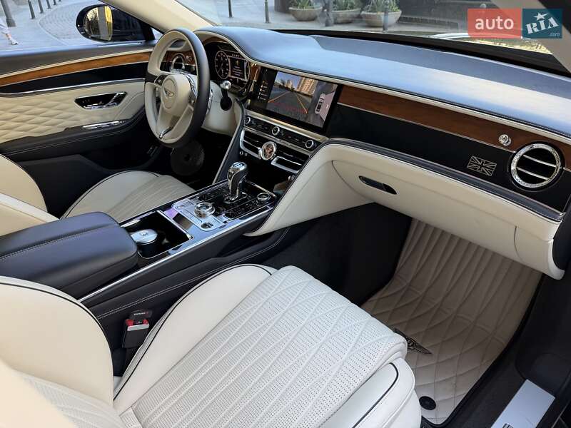Седан Bentley Flying Spur 2020 в Киеве