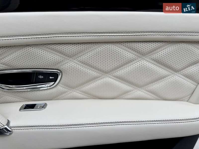Седан Bentley Flying Spur 2013 в Киеве фото 37 Седан Bentley Flying Spur 2013 в Киеве