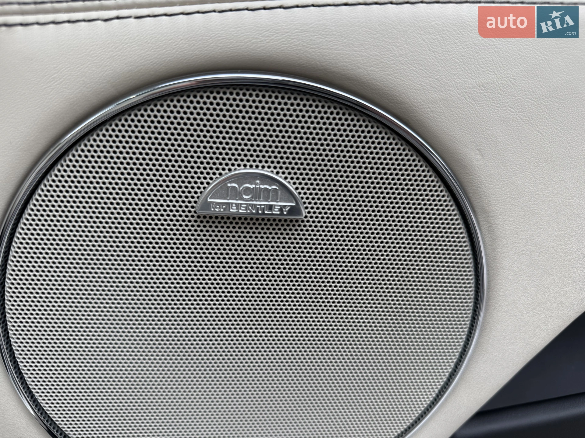 2013 Bentley Flying Spur - мініатюра 40