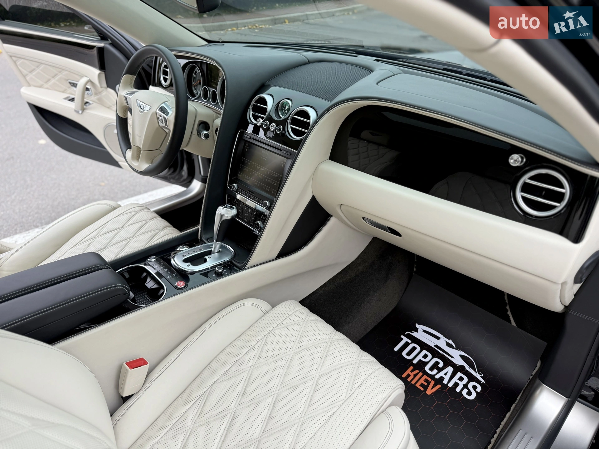 2013 Bentley Flying Spur - мініатюра 45