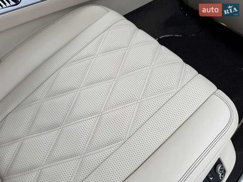 Седан Bentley Flying Spur 2013 в Киеве фото 57 Седан Bentley Flying Spur 2013 в Киеве
