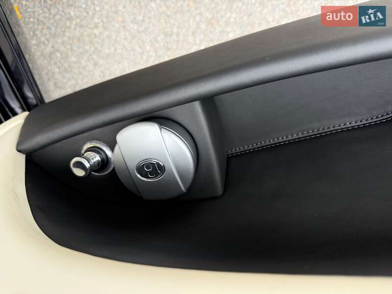 Седан Bentley Flying Spur 2013 в Киеве фото 64 Седан Bentley Flying Spur 2013 в Киеве