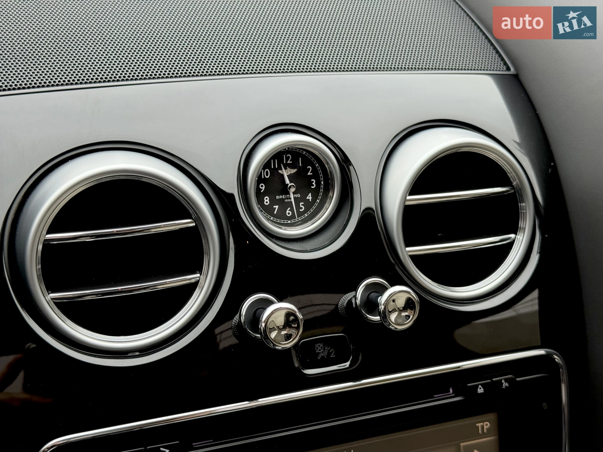 2013 Bentley Flying Spur - мініатюра 91