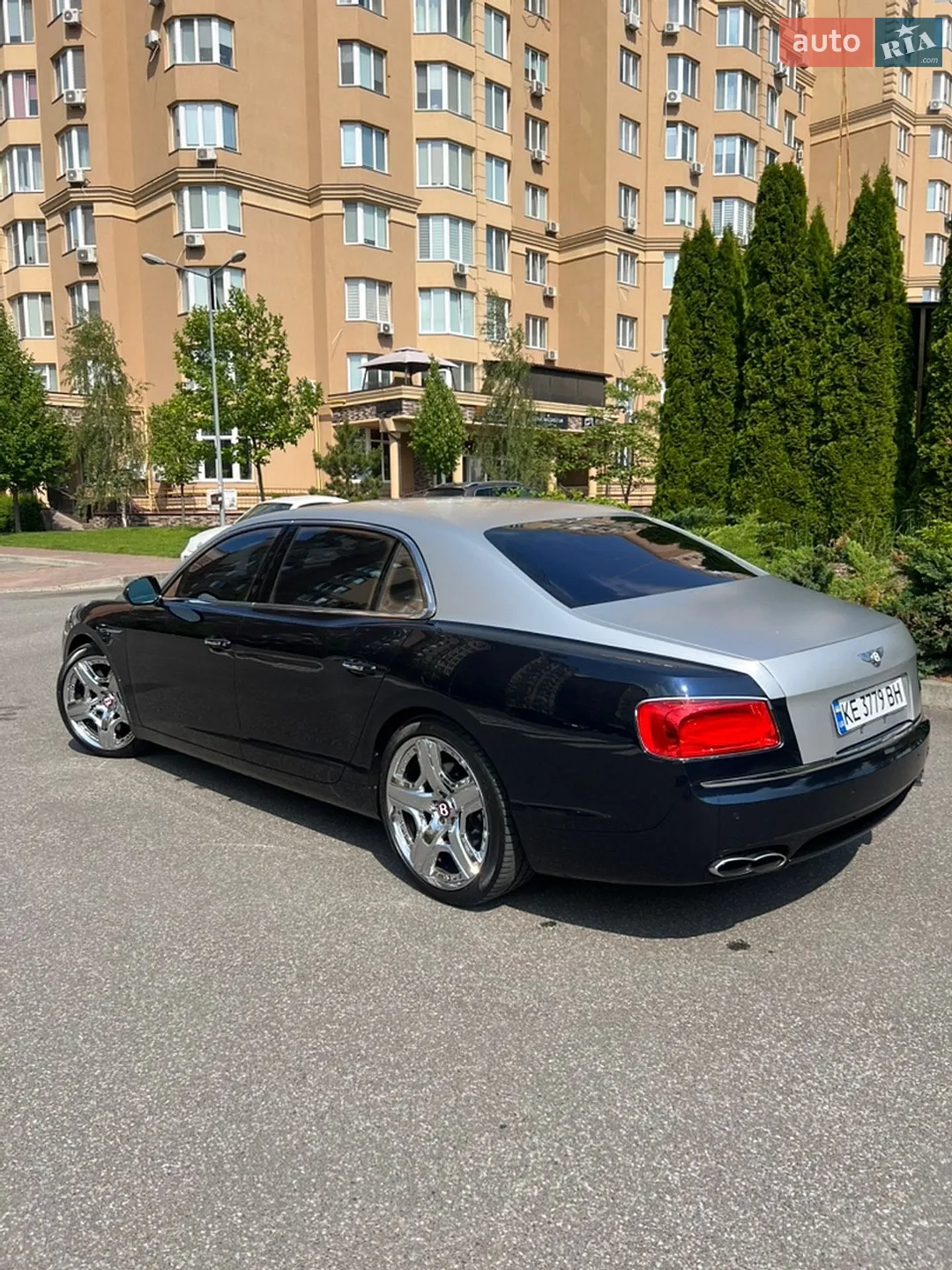 2014 Bentley Flying Spur - мініатюра 9