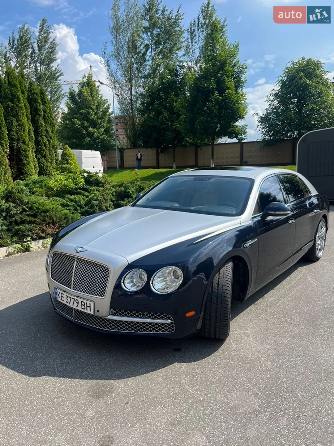 2014 Bentley Flying Spur - мініатюра 12
