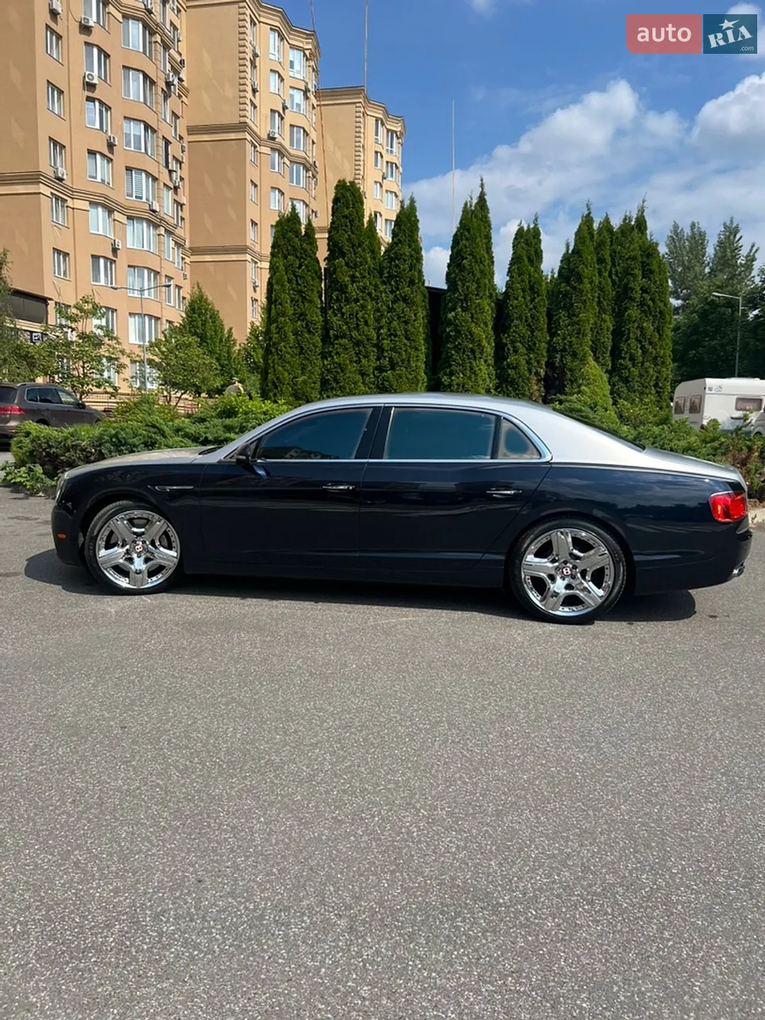 2014 Bentley Flying Spur - мініатюра 8