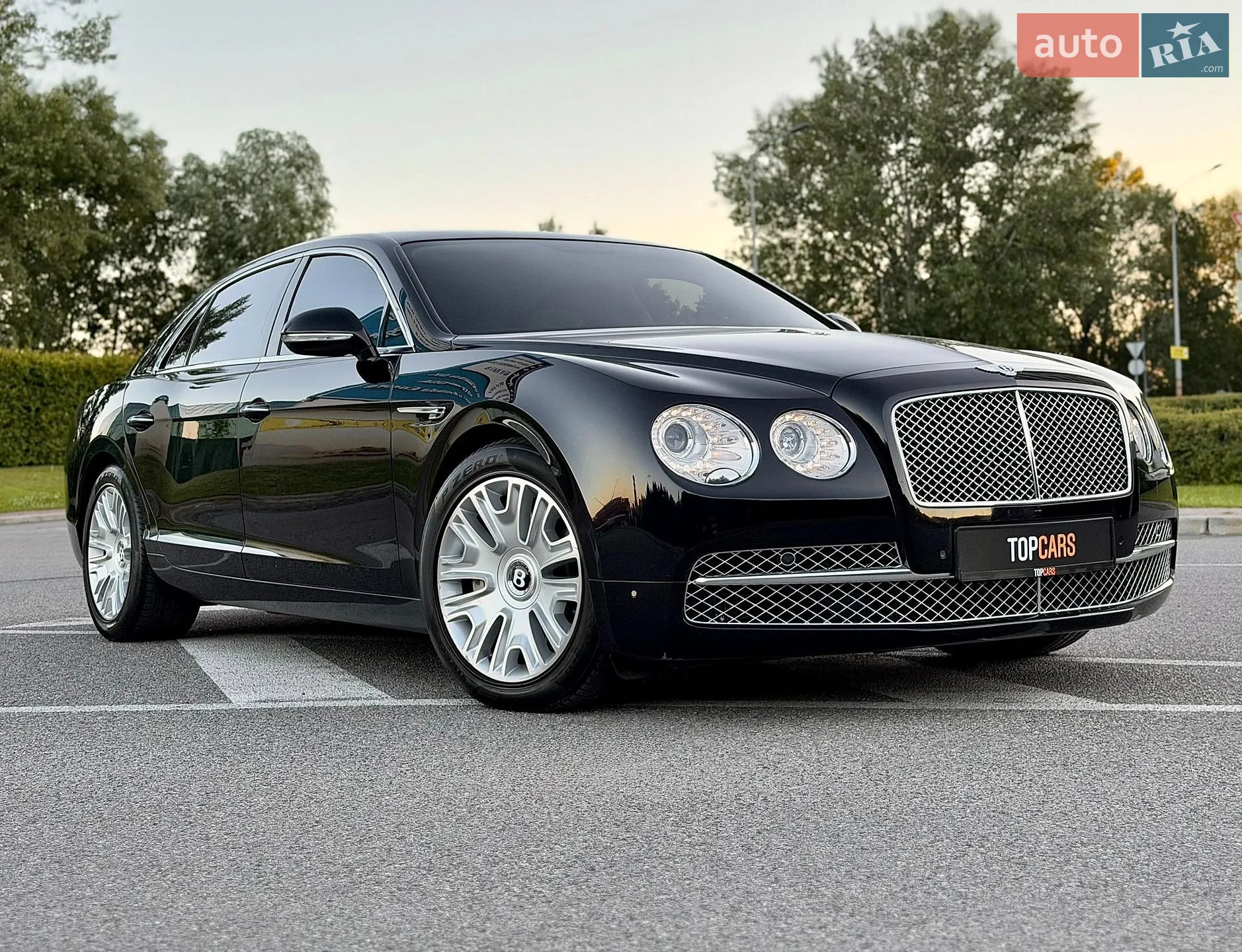 2013 Bentley Flying Spur - мініатюра 23