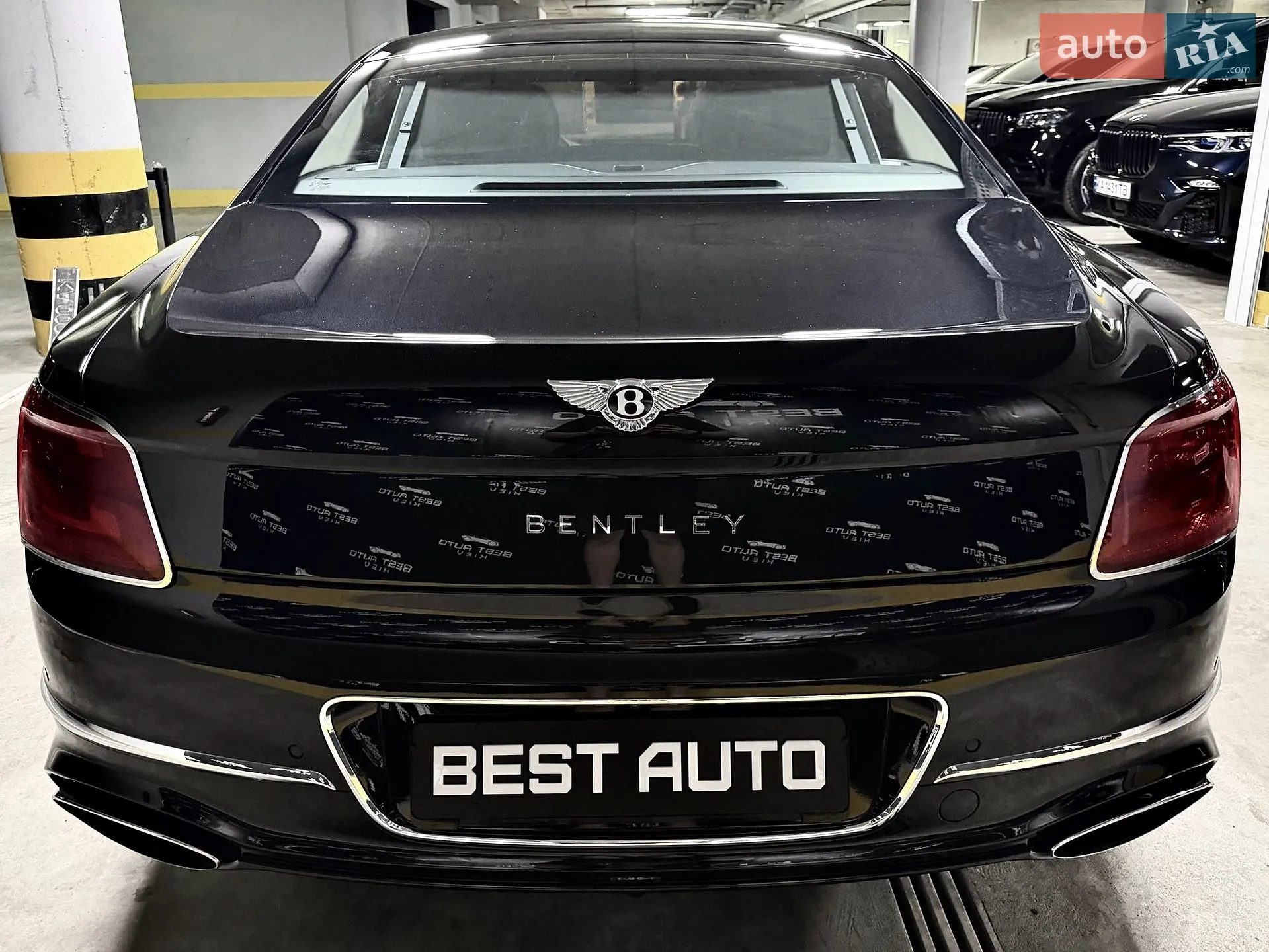 2020 Bentley Flying Spur - мініатюра 14