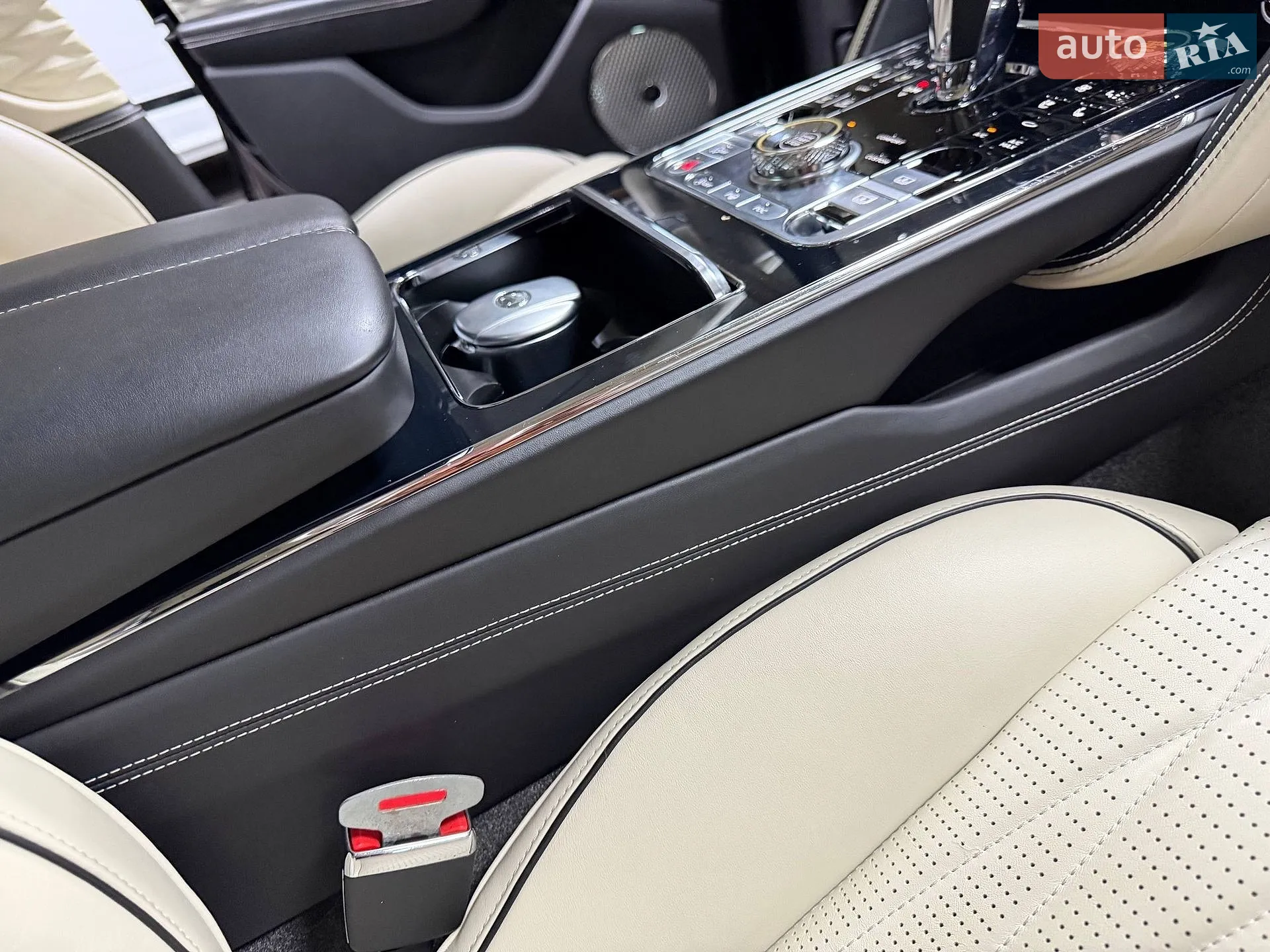 2020 Bentley Flying Spur - мініатюра 104