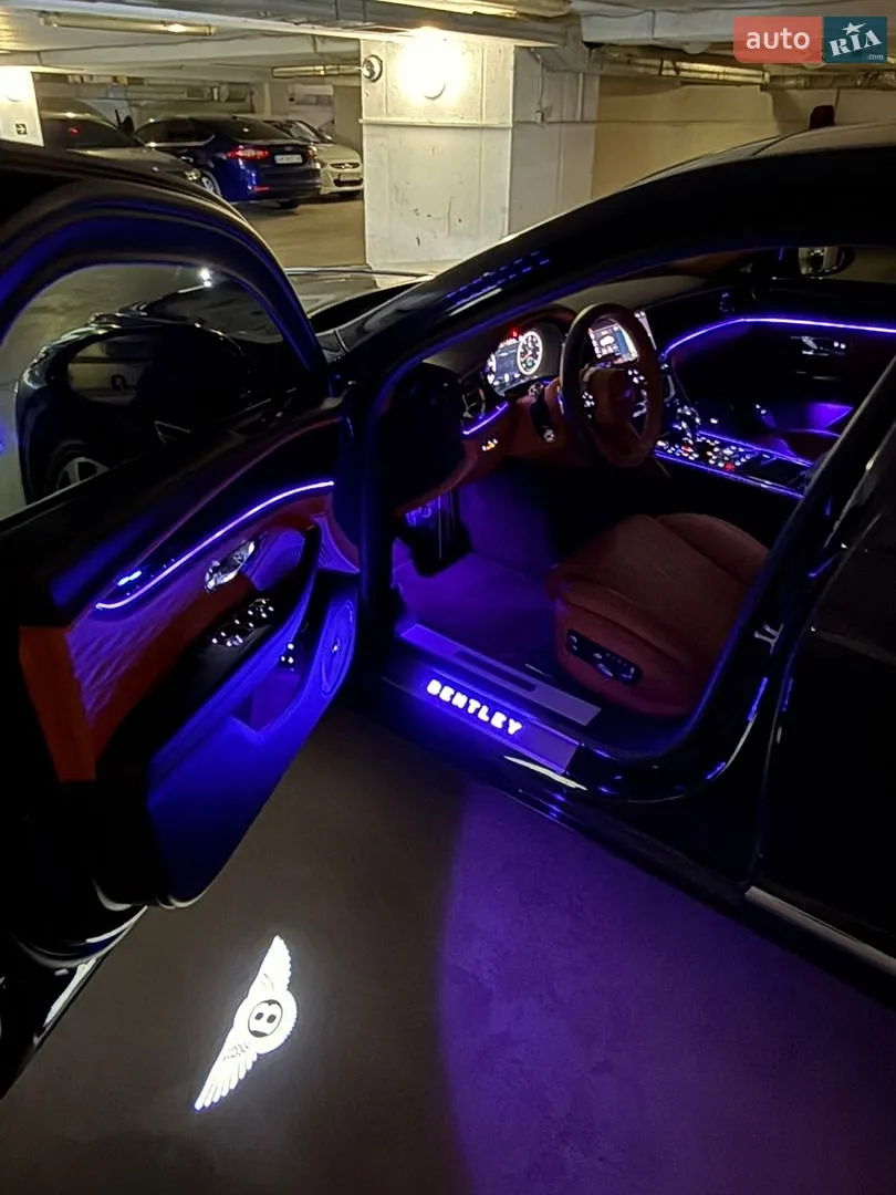 2021 Bentley Flying Spur - мініатюра 80