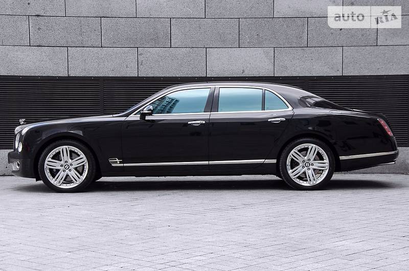 Седан Bentley Mulsanne 2012 в 