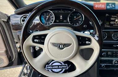 Седан Bentley Mulsanne 2015 в 