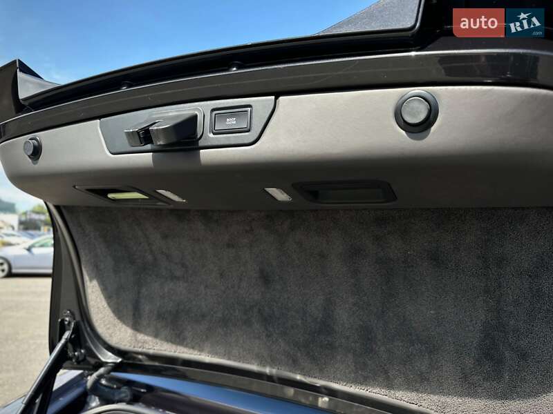 Седан Bentley Mulsanne 2015 в Киеве фото 76 Седан Bentley Mulsanne 2015 в Киеве