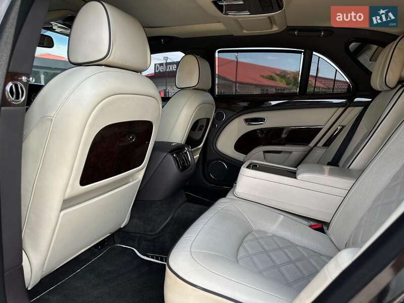 Седан Bentley Mulsanne 2015 в Киеве фото 80 Седан Bentley Mulsanne 2015 в Киеве
