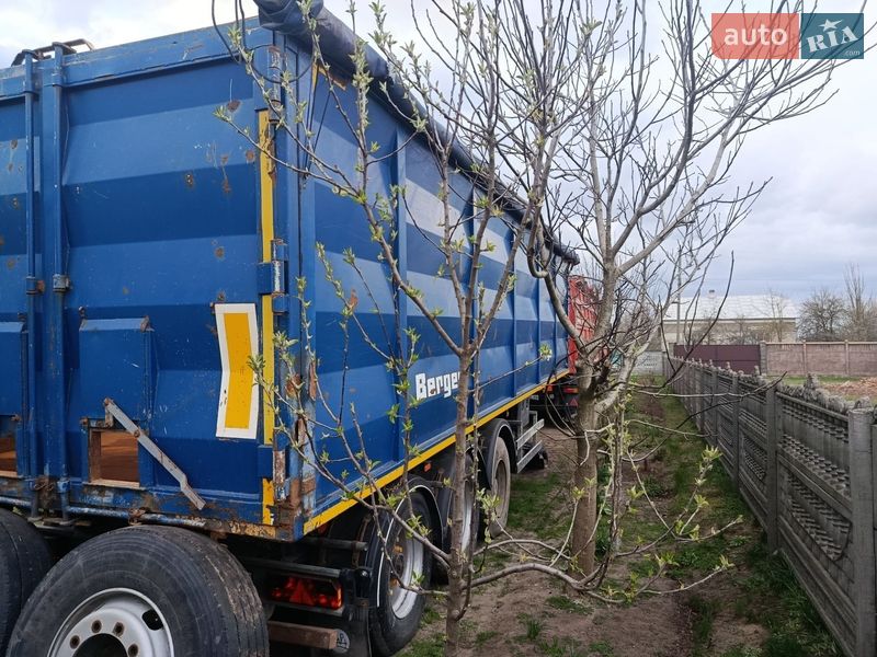 Зерновоз - полуприцеп Berger N31 2004 в Буске
