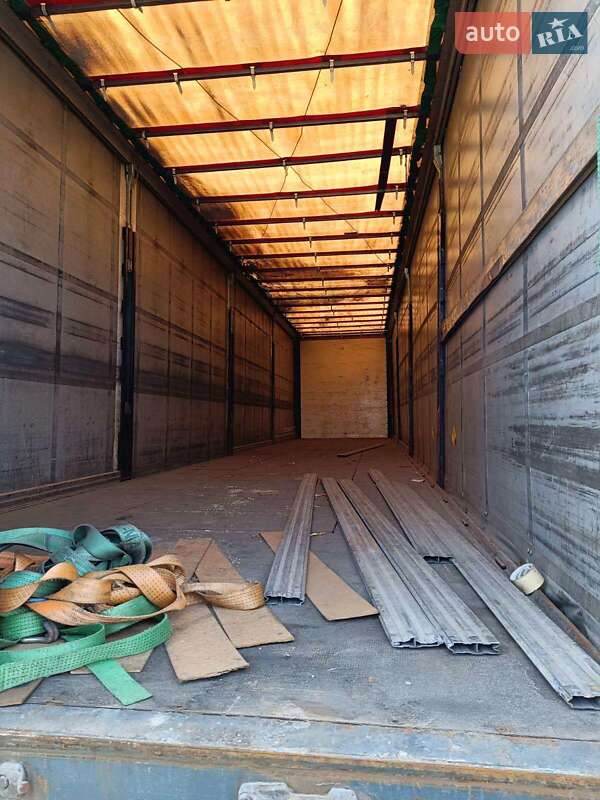 Тентованный борт (штора) - полуприцеп Berger SAPL 2013 в Киеве