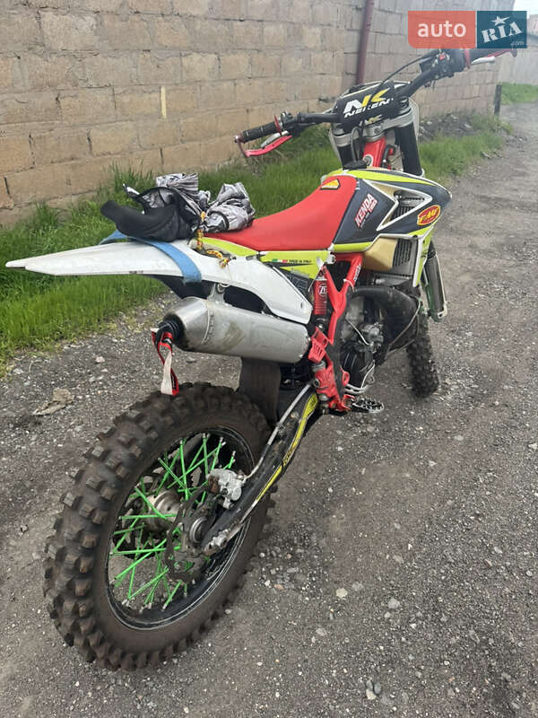 Мотоцикл Внедорожный (Enduro) Beta RR 2019 в Кривом Роге фото 2 Мотоцикл Внедорожный (Enduro) Beta RR 2019 в Кривом Роге