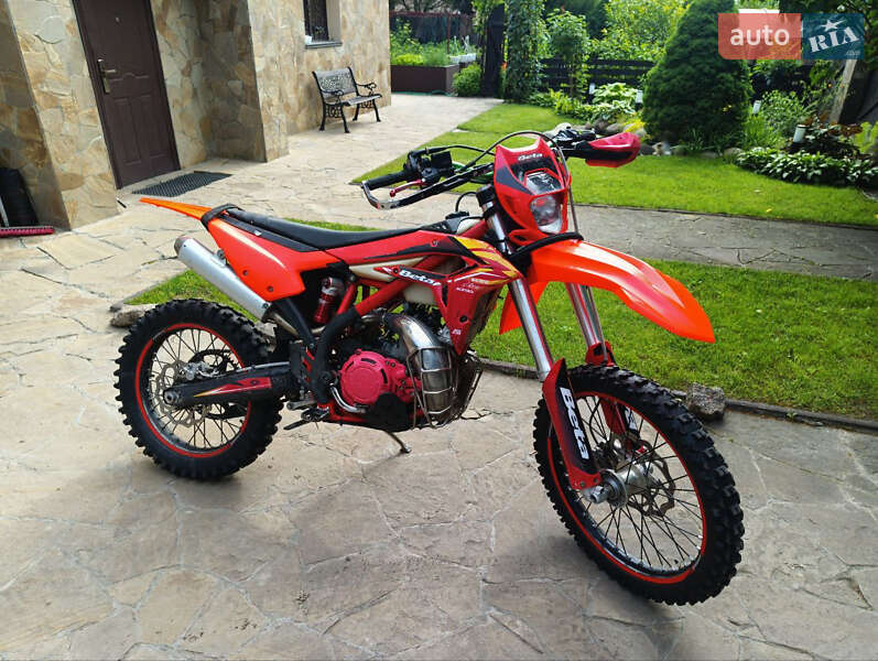 Мотоцикл Внедорожный (Enduro) Beta XTrainer 2023 в 