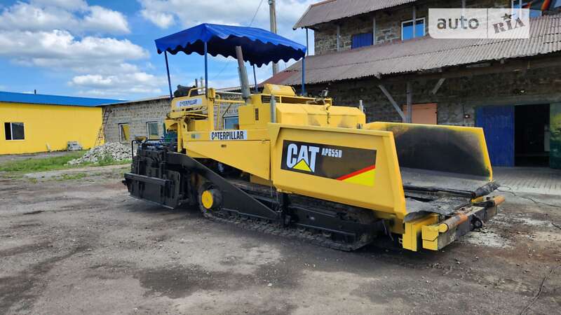 Асфальтоукладчик Bitelli BB-681 2003 в Павлограде фото Асфальтоукладчик Bitelli BB-681 2003 в Павлограде