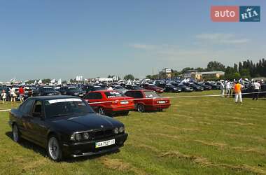 Седан BMW-Alpina B10 1989 в 