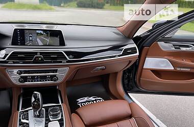 Седан BMW-Alpina B3 2018 в 