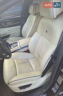 Седан BMW-Alpina B7 2010 в 