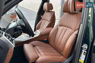 Позашляховик / Кросовер BMW-Alpina XB7 2023 в 